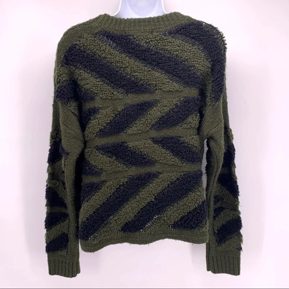John + Jenn Green and Black Textured Sweater Size Small
